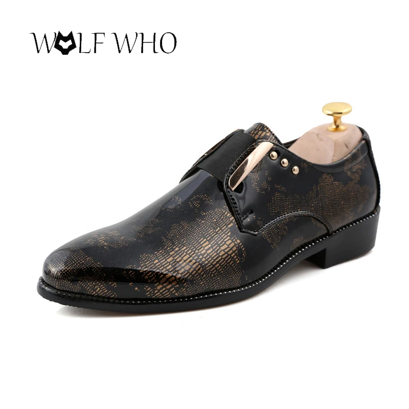 

Luxury Brand Fashion Pointed Toe Men's Oxford Shoes Print Flower Patent Leather Shoes Men's Slip on Business Dress Leather Shoes
