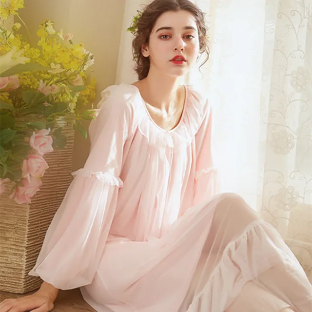 Beautiful Princess Nightgown Lace Night Dress Women Sleepwear Vintage ...