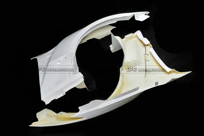 Nissan GTR R35 2013 Ver Varis FRP Front fender with carbon louver fin (Inc 6 fins,  side maker use F51 Fuga) (5)_1