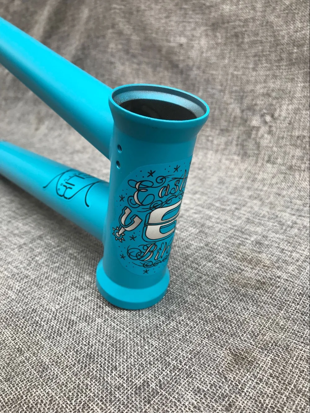 Flash Deal EASTERN VAQUERO BMX frame heat treated red made in Taiwan 1