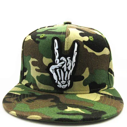 LDSLYJR skull gesture embroidery cotton Baseball Cap hip-hop cap Adjustable Snapback Hats for men and women 67 - Цвет: camouflage