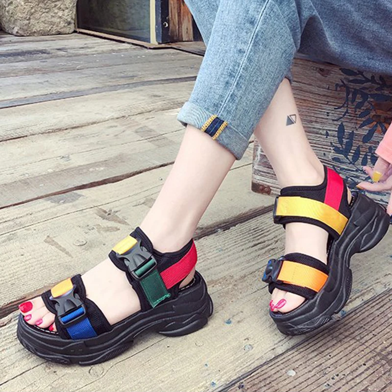Platform Sandals Women Casual Soft Flats Sandals Ladies Outdoor Hook&Loop Women Shoes 2019 Summer Open Toes Chunky Sandals Platform Sandals Women Casual Soft Flats Sandals Ladies Outdoor Hook&Loop Women Shoes 2019 Summer Open Toes Chunky Sandals