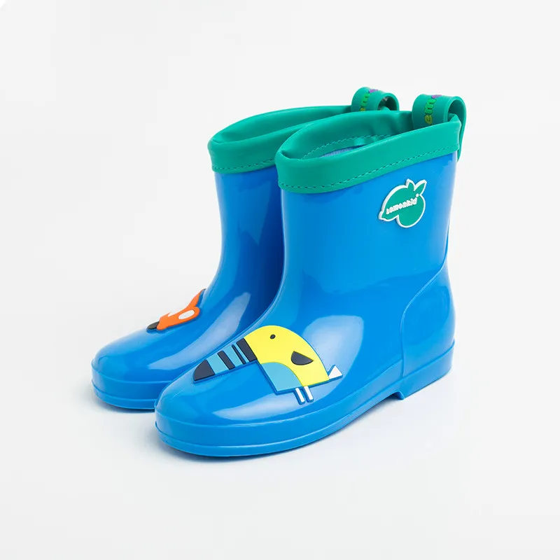 boys water boots