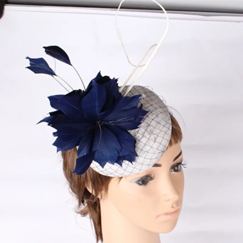 

High quality Sinamay hat feather flower ostrich quill fascinator headwear cocktail hat occasion hairstyle with veils decoration