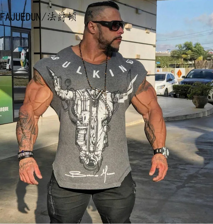

2019 New Gyms Men BUKING Summer Bodybuilding and Fitness Mens Irregular hem Short Sleeve Leisure Mens T-shirt Shirt
