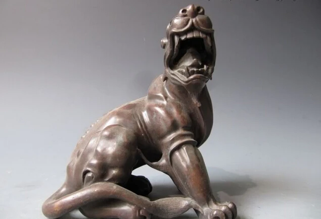 

Collectible bronze lion statue S0477 7 China Royal Palace Old bronze Copper FengShui Evil Animal Foo Dog Lion beast B0403