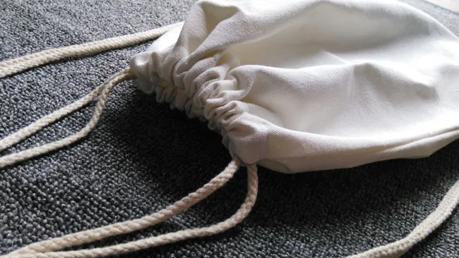 BAG (1)