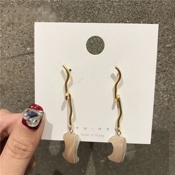 

MENGJIQIAO New Korean Matte Metal Line Irregular Simulated Pearl Drop Earrings For Women Fashion Vintage Jewery Brincos Gifts