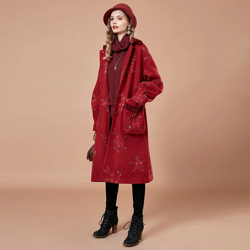 ARTKA 2018 Autumn and Winter New Women Vintage Red Lantern Sleeve Large Pocket Floral Embroidered Loog Woolen Coat WA10182D