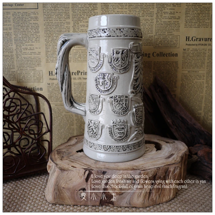 

New Arrival Ceramic Austro Hungarian Empire Badge Pattern Beer Mug Hand Painted Mugs Embossed Pattern Bar Decoration