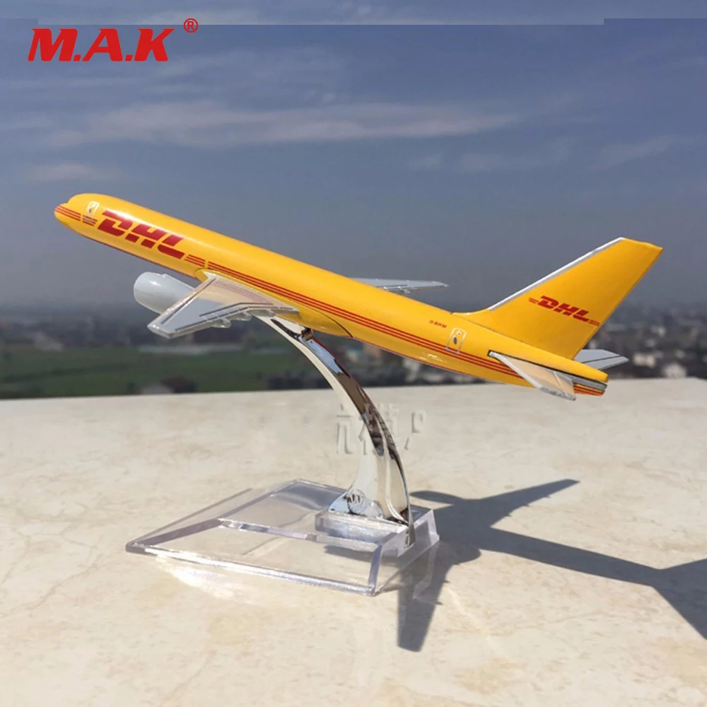 Детские игрушечные модели самолетов 1:400 весы Boeing 757-200 B757 DHL экспресс- модель самолета для фанатов детские подарки игрушки