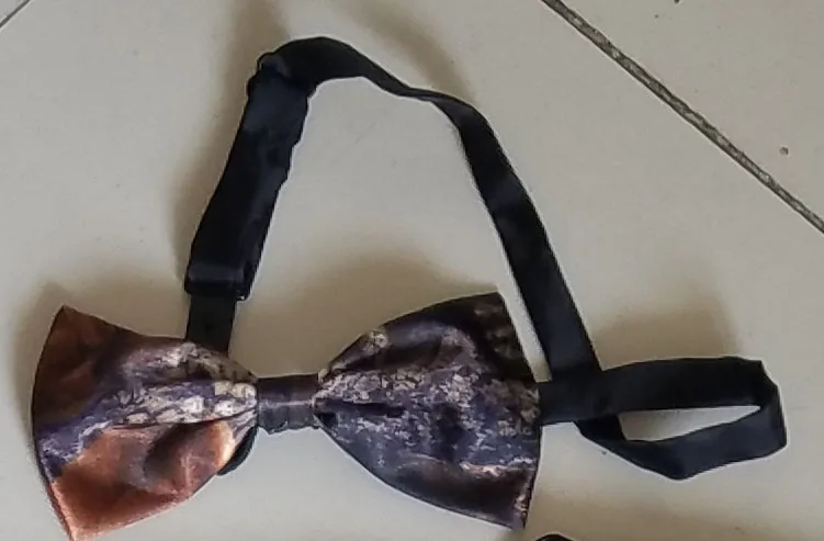 bow tie
