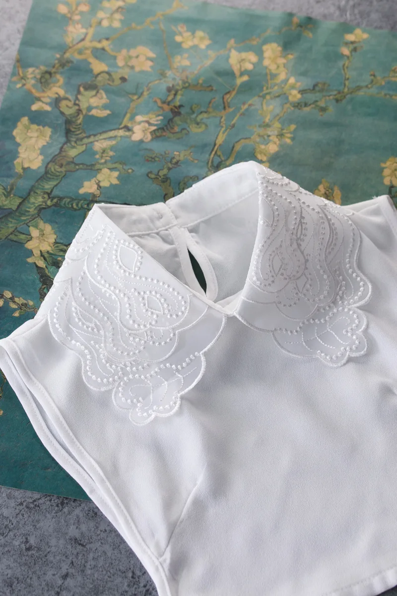 9587849860_1652439521