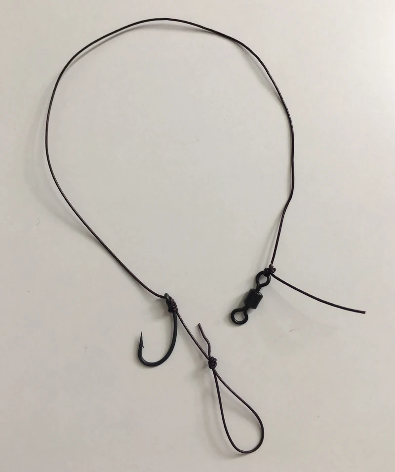 FREE RIG.......FREE POST. Size 8 Barbless 15 lb Black Braid 10 x Hair Rigs