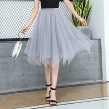 1623 летние офисные плиссированные юбки женские до колена Тюлевая юбка Асимметричный корейский стиль сетчатая юбка черный серый розовый элегантный