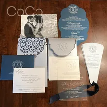 Cocostyles Пользовательские высокого класса серебряное покрытие печати акриловый пригласительный билет с подходящим конвертом для королевских свадебных приглашений