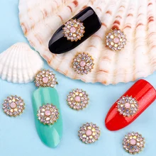 10Pcs/Lot Glitter Rhinestones Round Flowers Design Metal Nails 3D Decoration Fashion Gleam Diamond Nail Art Accessories Jewelry 10Pcs/Lot Glitter Rhinestones Round Flowers Design Metal Nails 3D Decoration Fashion Gleam Diamond Nail Art Accessories Jewelry