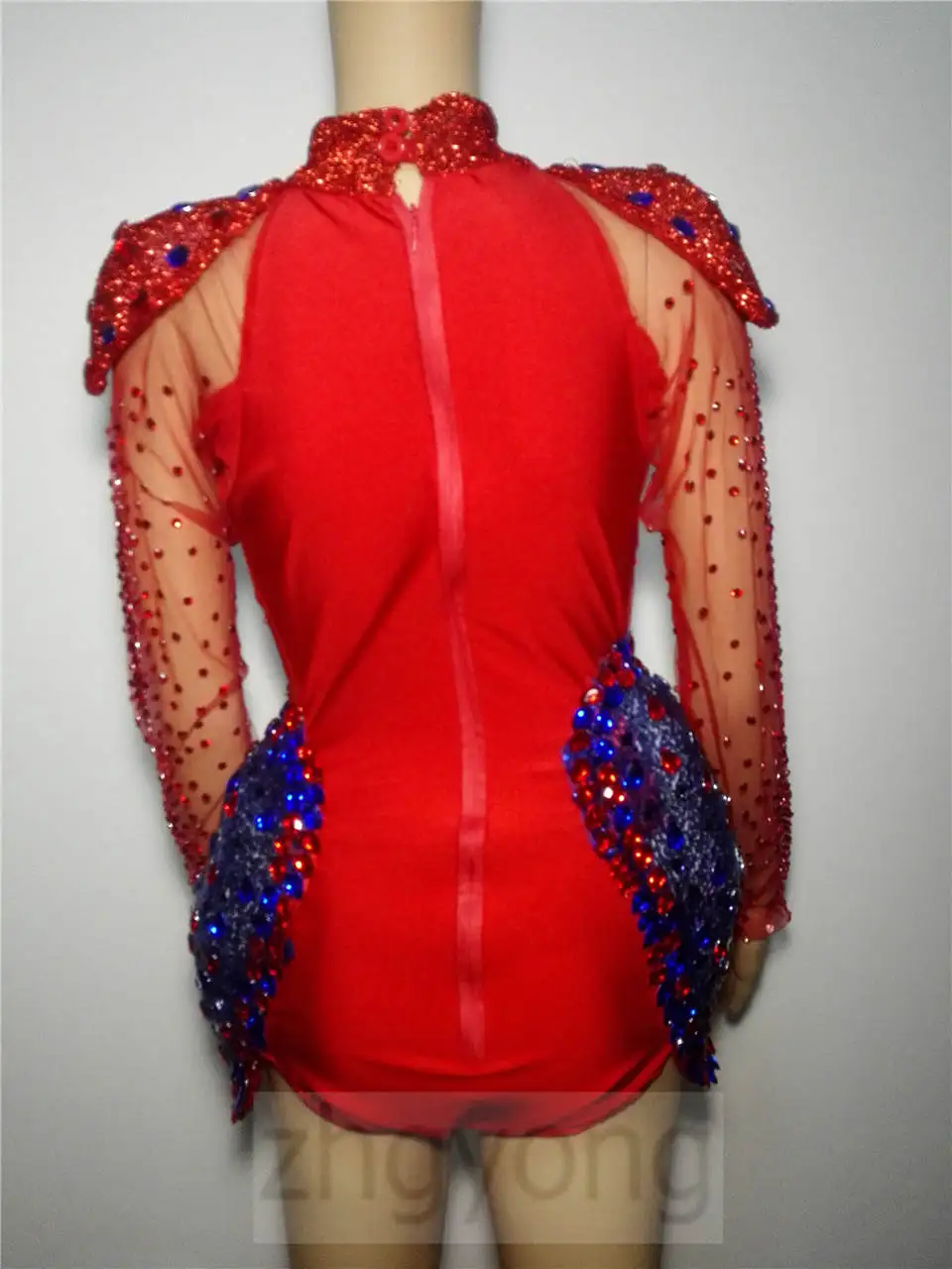 Женское боди с кристаллами Full Стразы красное модель подиума для ночного клуба - Фото №1