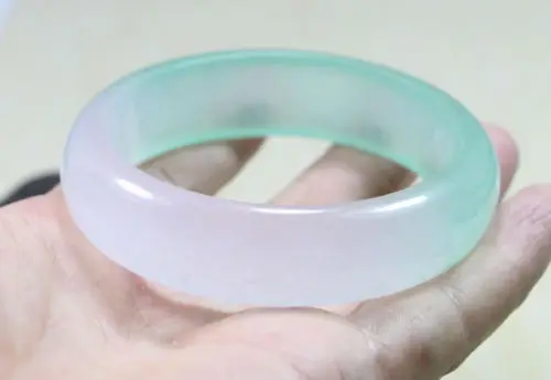 

2573 Chinese Natural Beautiful Lavender Green Nephrite Jade Bangle Bracelet