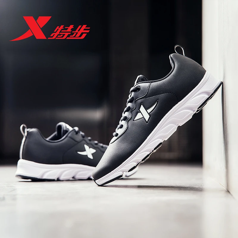 

881119119265 Xtep men running shoes authentic 2018 autumn and winter new leather surface non-slip leisure sports running shoes