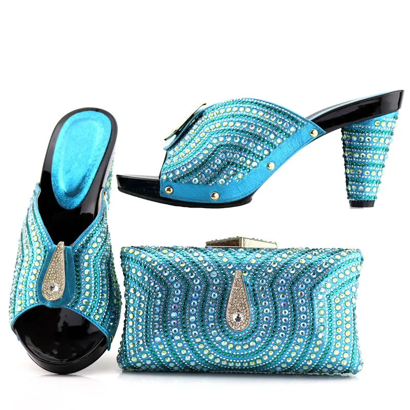 

Women slippers shoes with many rhinestones and matching clutches bag with size 37 to 43 hand made turquoise shoes bag SB8137-3