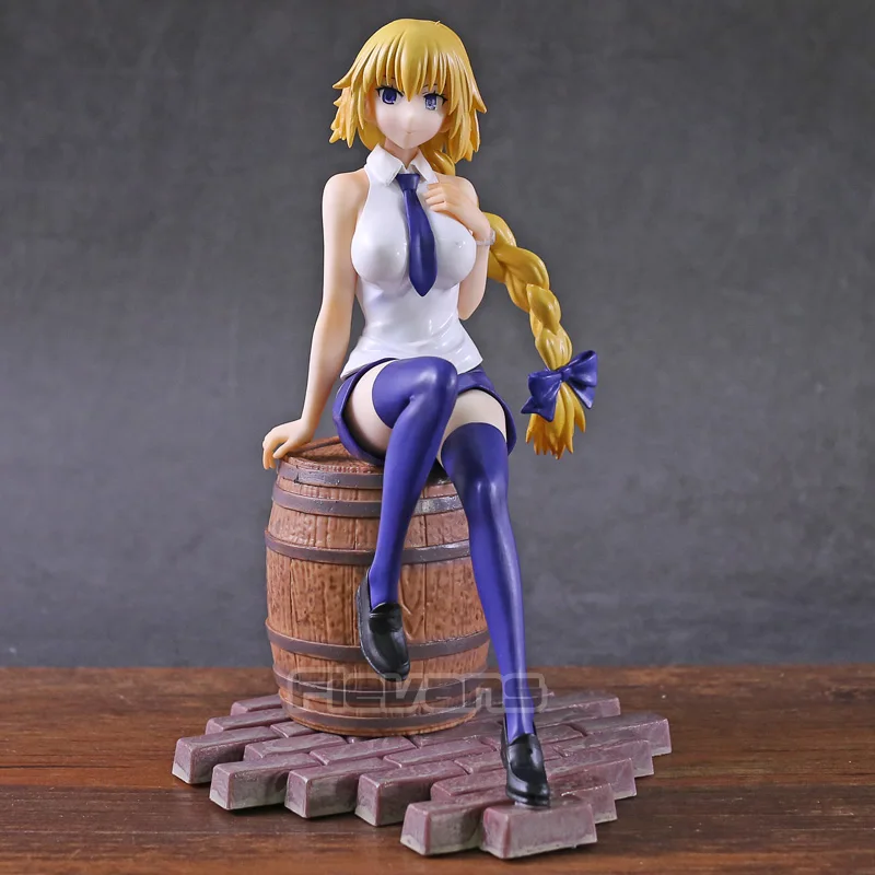 

Fate/Apocrypha Ruler Jeanne d'Arc Casual Ver. 1/7 Scale PVC Figure Collectible Model Toy