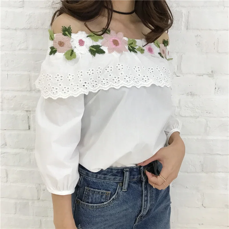 

EFINNY Girls Embroidered Flower Neck Slash Blouse Women Off Shoulder three Quarter White Blouse