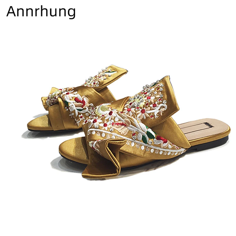

Embroidered Flat Slippers Women Bowknot Satin Peep Toe Shoes Summer Butterfly-Knot Flower Embellished Flats Sexy Shoes Slides