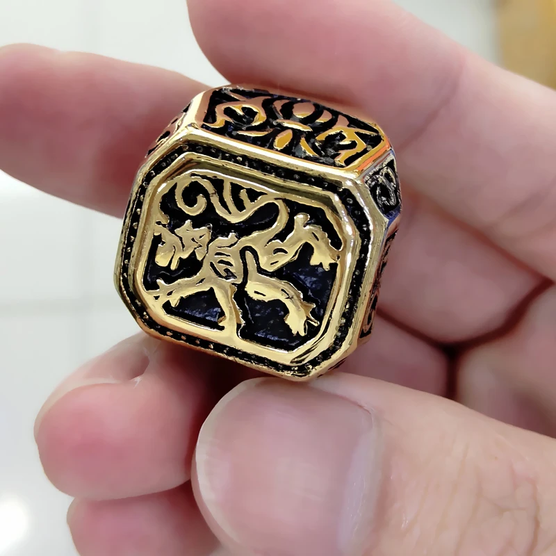 Bague lion homme or