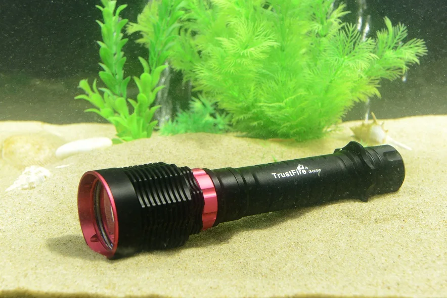  2019 TrustFire TR-DF010 Lanterna Cree XHP70 1600 Lumens Diving LED Flashlight - Black ( 2x26650 Bat - 32754853915