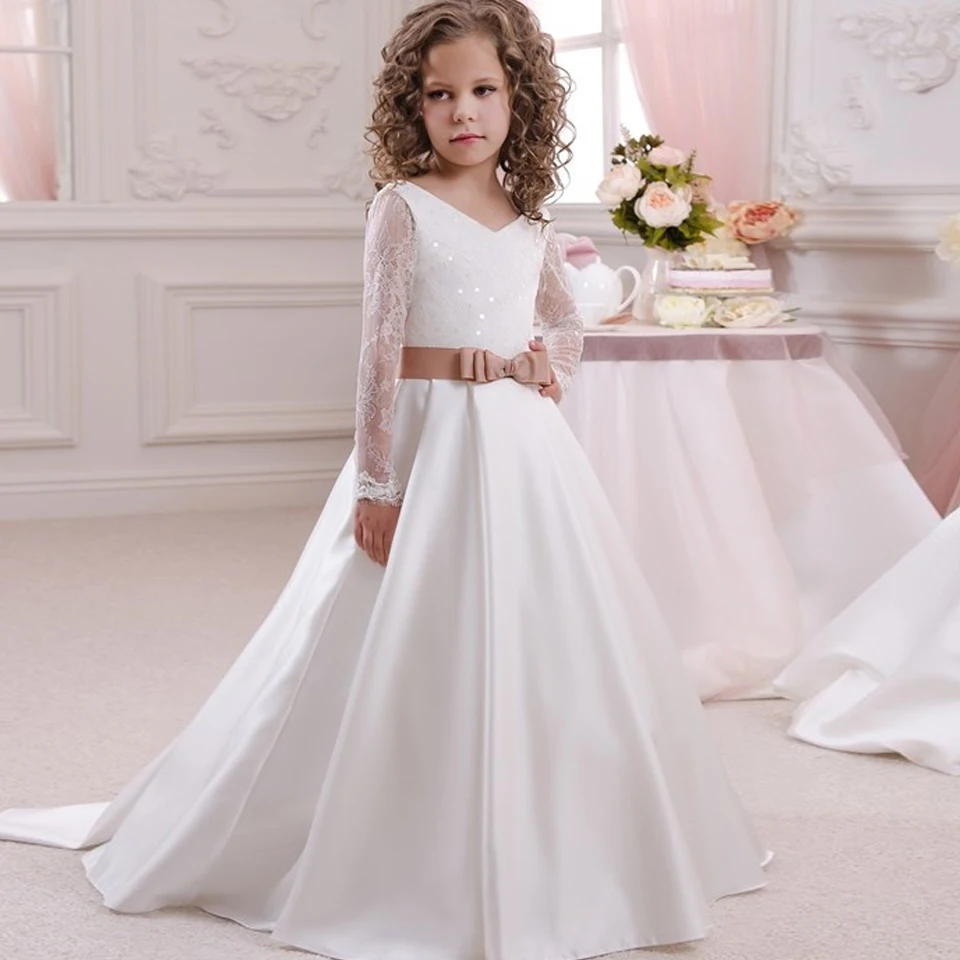 

Generous Lace Up Open V Back Appliques Bow Lace Tribute Silk First Communion Dresses Girls England Style Tulle Ball Gowns 2016