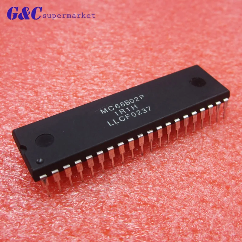 

1/5PCS MC68B02P 68B02P 68B02 40PINS PERIPHERAL INTERFACE ADAPTER IC