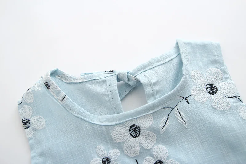 3719449163_1493038097