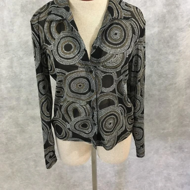 Axcess button down top womens Size S black gray geometric pattern