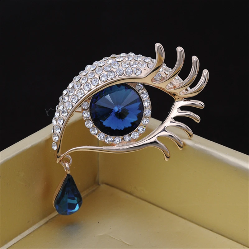 

2018 Charm with eyes and blue zircon brooch fashion sexy manufacturers custom brooch