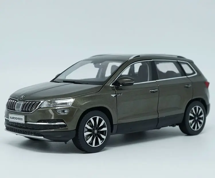 

1:18 Diecast Model for Skoda KAROQ Sportline 2018 Brown SUV Alloy Toy Car Miniature Collection