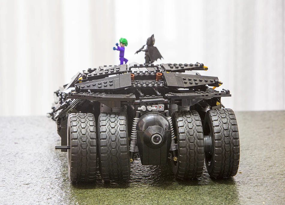 07060 неваляшка Бэтмен бронированная колесница Бэтмобиль супер герой фильм 1969 шт строительные блоки кирпичи игрушки 76023 подарки