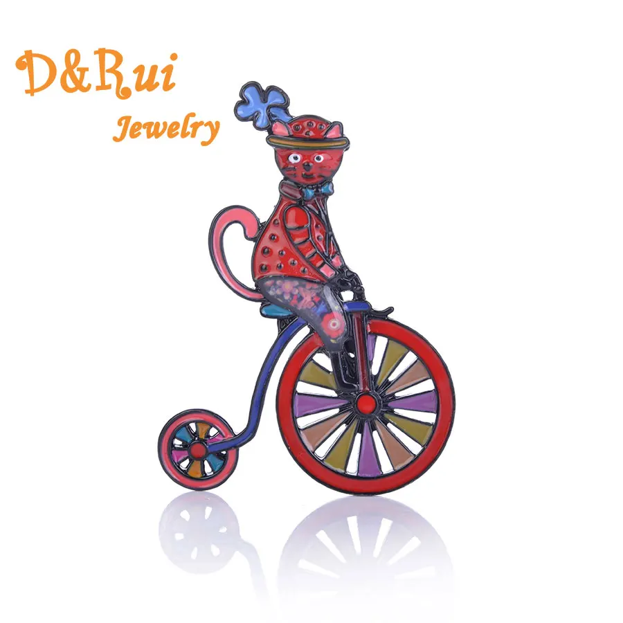 

Vintage Enamel Brooch Pin Cut Cartoon Animal Cat Clothes Accessories Fashion Jewelry Party Brooches Women Trend Style Pins 2019