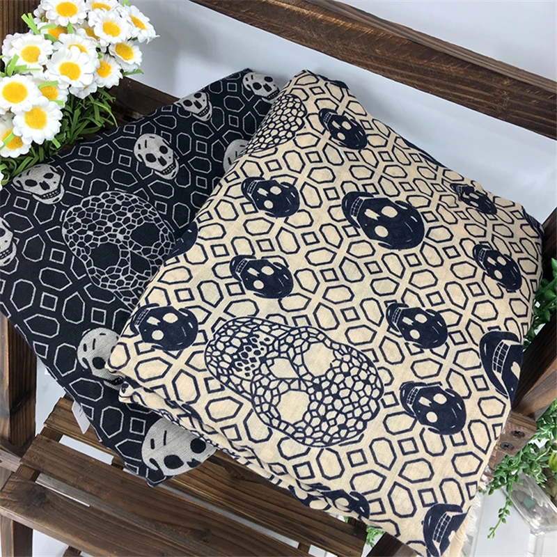 Женский хлопковый шарф в стиле панк с принтом черепа 180x100 см|printed scarf|skull print scarfdesigner