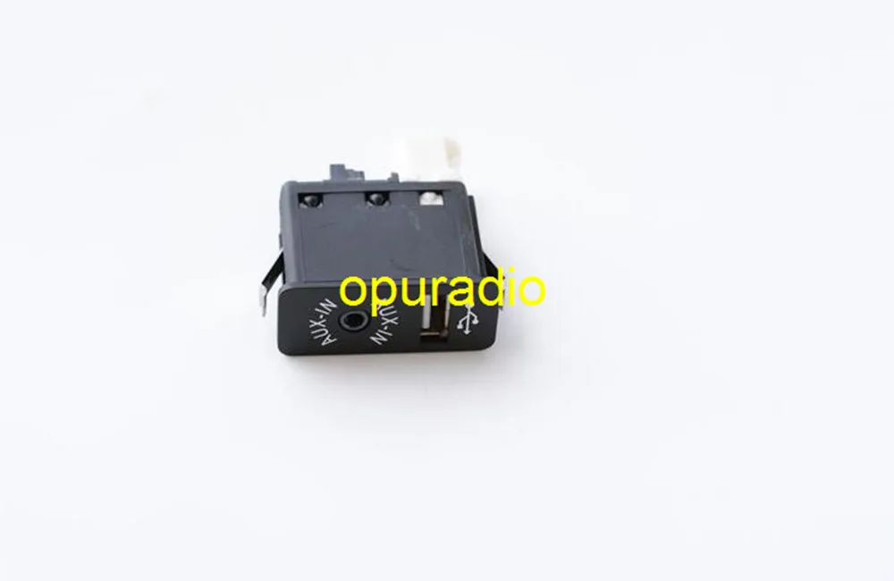 BMW AUX USB Connector''''