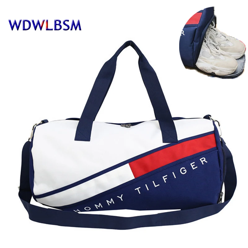 

2019 wholesale Nylon Travel Bag Large Capacity Men Hand Luggage Duffle Bags Weekend Multifunctional Travel Bags women weekender