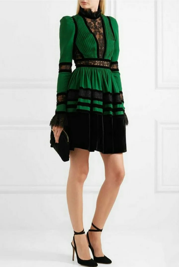 

New 2019 spring lace patchwork long sleeves dress Chic women's elegant pleated dress G086