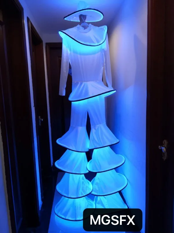

Stilts walker men's White LED Dress Costume women's LED Robot Stage performance