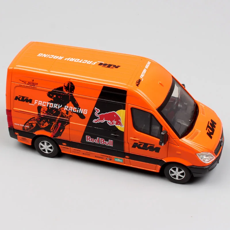 1:38 Масштаб Joycity Red Bull KTM заводской гоночной команды SPRINTER Мотокросс мини Ван Литье металла моделей задерживаете авто игрушка мальчик