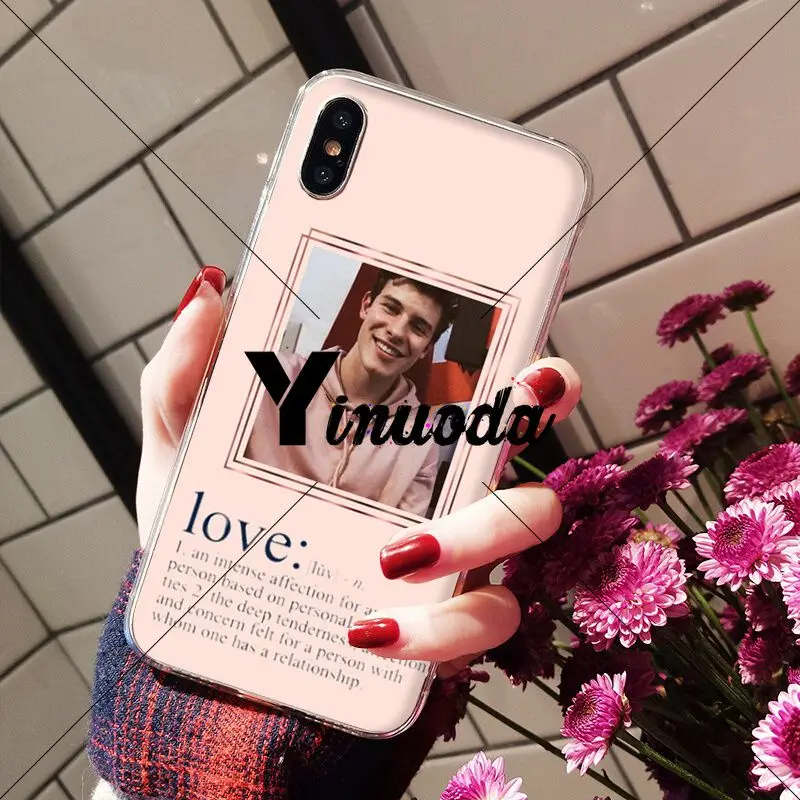 Hit pop singer Shawn Mendes love