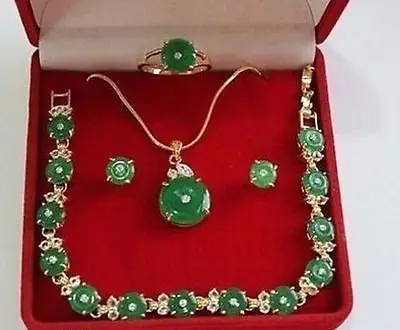 

Hot sale Free Shipping>>Pretty real nature green emerald jade crystal necklace bracelet earring