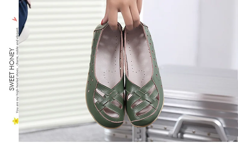 2017 Women's Casual Shoes Genuine Leather Woman Loafers Breathable Summer Shoe Flats with Hollow Out Mother Shoes Big Size 35-44 37