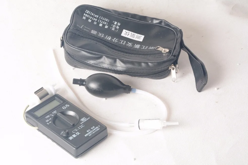 Professional Handheld Portable O2 Oxygen Concentration Tester Meter