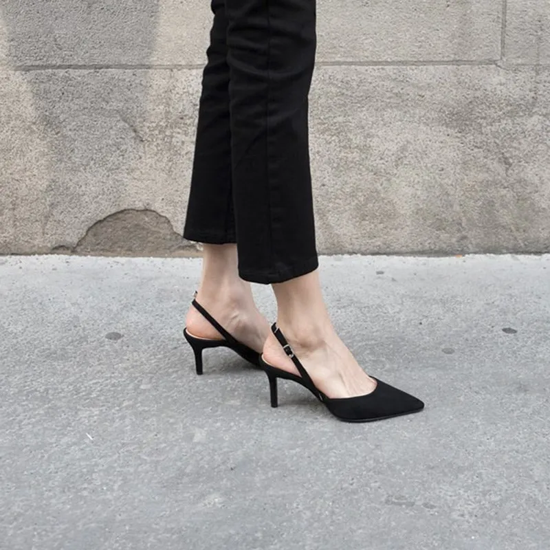 

2019 early spring new pointed women's shoes sexy stiletto heels side wall buckle with wild thin strap sandals