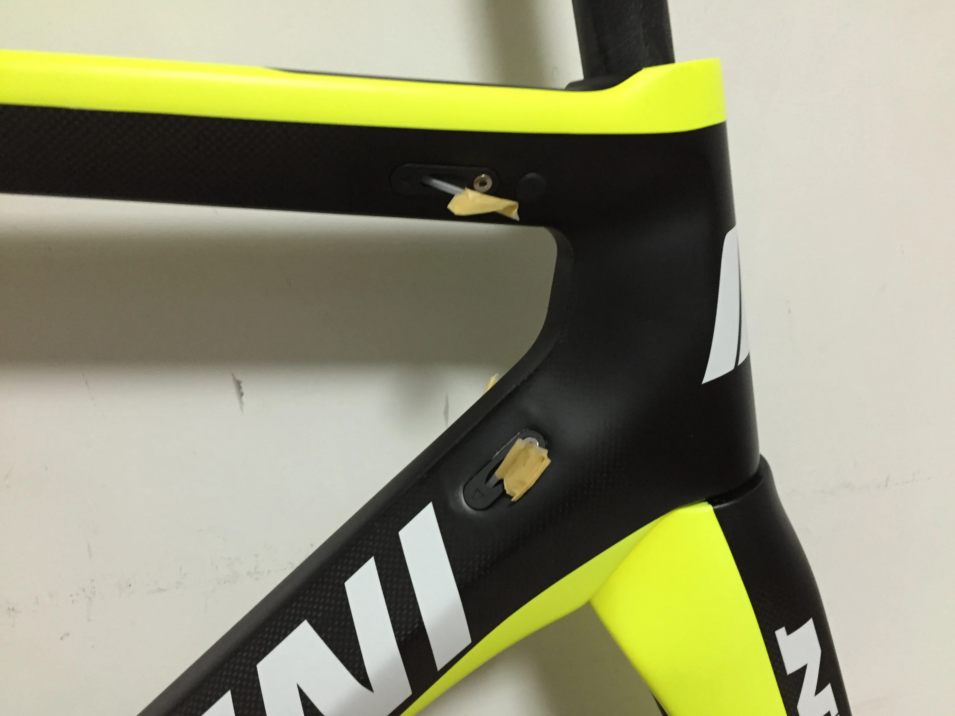 Top Yellow Cipollini NK1K Disk Carbon Road Complete bike 1k with R7020 R8020 groupset glossy 3 Top Yellow Cipollini NK1K Disk Carbon Road Complete bike 1k with R7020 R8020 groupset glossy 3